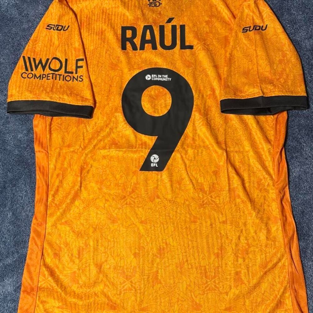 Wolverhampton Wanderers Fc Wolves Home 2026 Jersey Raul Jimenez #9 Large